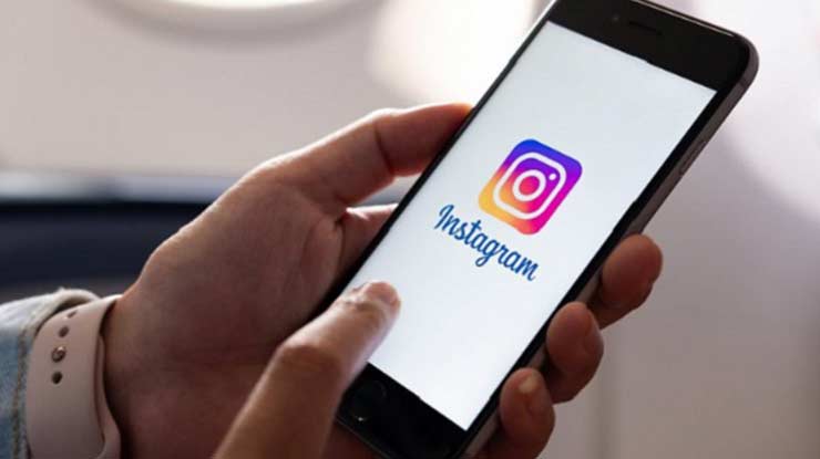 Paksa Berhenti Aplikasi Instagram
